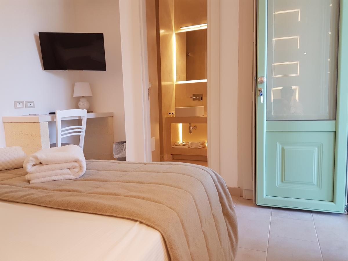 Montiro' Hotel Santa Maria di Leuca Екстериор снимка
